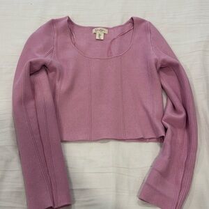 Crop top long sleeve, Jessica Simpson. Bubble gum color. Size M. Used one time.